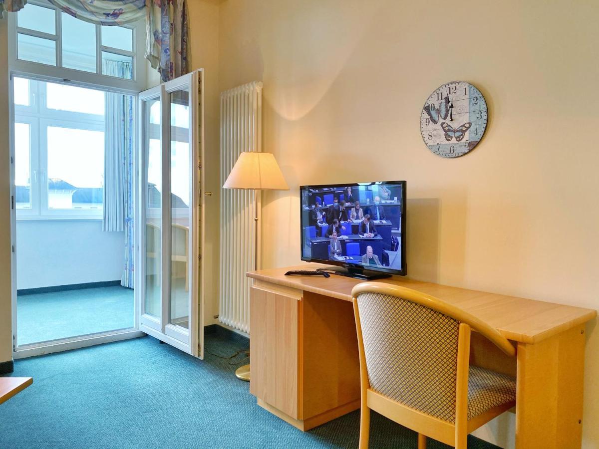 - Anna Anna App 11 Apartment Sassnitz